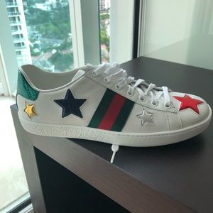Gucci star sneakers